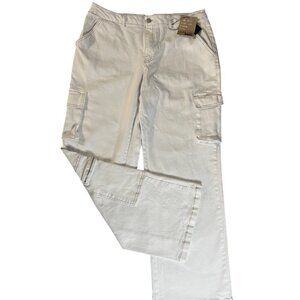 Love Cult. White stretch denim pants Size L. Wide leg. Made in China.